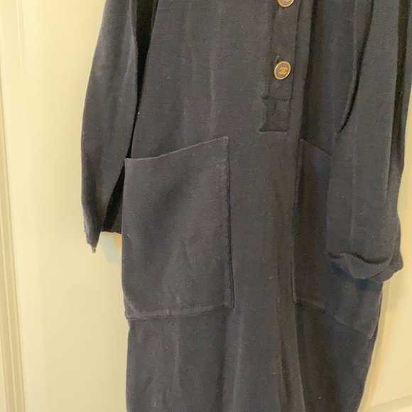 Chanel boutique vintage navy knit cutout dress with pockets - Picture 4 of 13